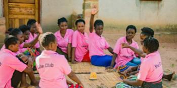 Zambia - Health - Talk III- girls at the She Club