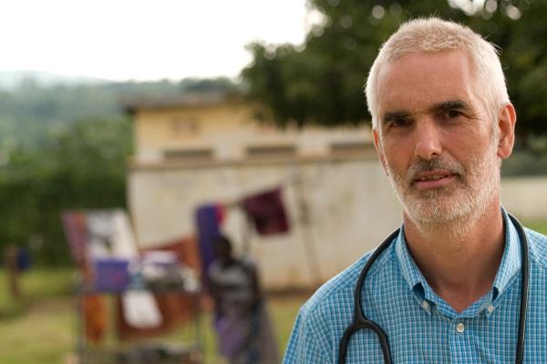 VSO volunteer Chris Jary, a doctor from the UK, is working in a severely under-resourced district hospital in Masindi, Uganda VSO volunteer Chris Jary, a doctor from the UK, is working in a severely under-resourced district hospital in Masindi, Uganda