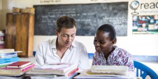 Volunteer in Tanzania. Paul Jennings supporting teacher training. 