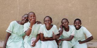 Primary schoolgirls in Uganda Laughing primary schoolgirls in Uganda | VSO