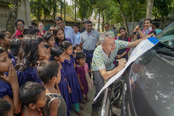 Syngenta corporate volunteer Christophe Bousquet on placement in Mithapukur, RangpuBangladesh