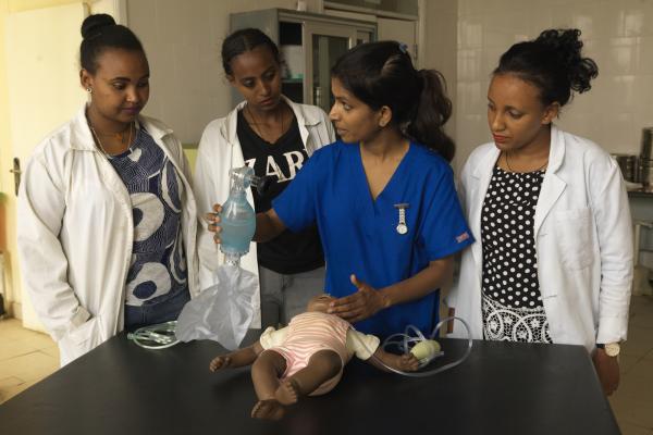 Volunteer in Ethiopia. Volunteer and NHS midwife Sarika trains midwives after resusitation at Mulu Asefa Primary Hospital.