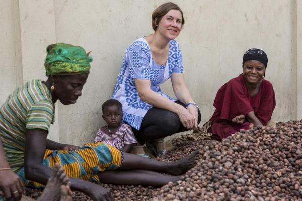 Former volunteer Stephanie Green with some Ghanaian shea producers