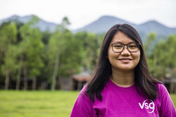 Close up of Hnin Hnin wearing a VSO t shirt