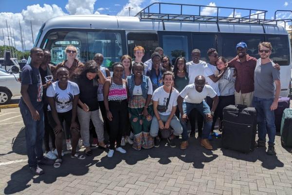ICS Kenya volunteers