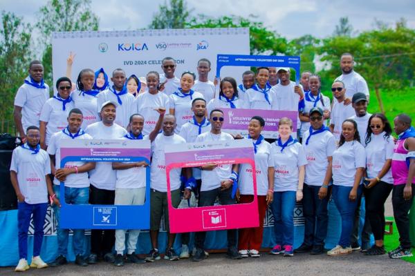 VSO Rwanda volunteers on International Volunteer Day