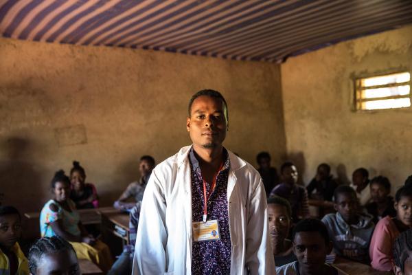 Mohammed Mideso, chemistry teacher, took part in a UNICEF-supported training this summer that covered psychosocial support and emotional learning. Mohammed Mideso, chemistry teacher, took part in a UNICEF-supported training this summer that covered psychosocial support and emotional learning.