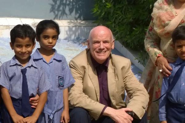 Bill Carr VSO volunteer in Pakistan Bill Carr VSO volunteer in Pakistan