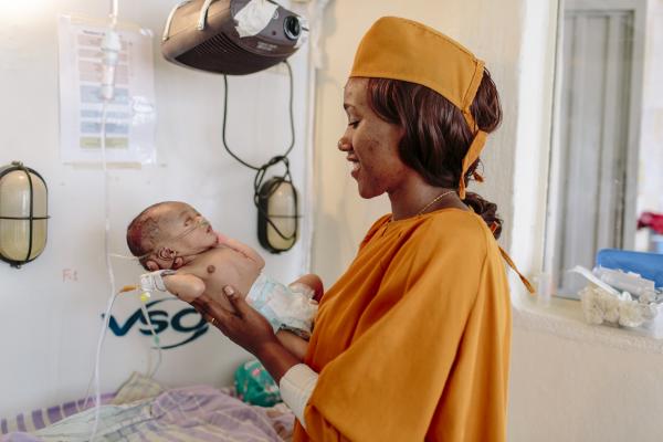 NICU (Neonatal Intensive Care Unit) nurse Firhiwot Dagne in the NICU at Arba Minch General Hospital NICU (Neonatal Intensive Care Unit) nurse Firhiwot Dagne in the NICU at Arba Minch General Hospital