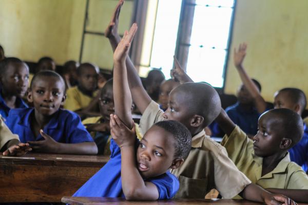 Children at Ngwino Nawe school in Rwanda | VSO