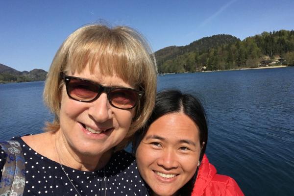Marianne Simpson and Do Thi Hien Marianne Simpson and Do Thi Hien