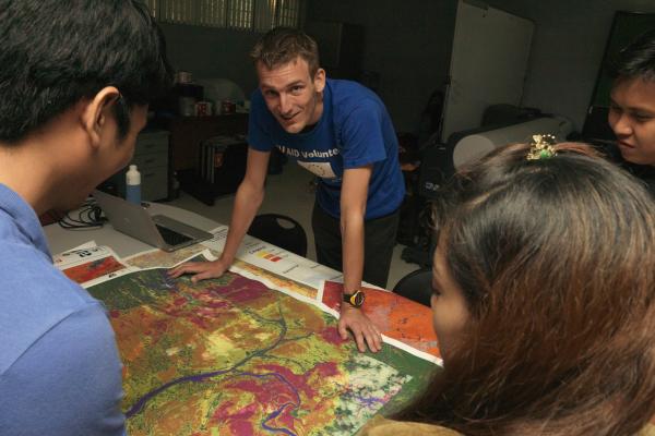 Arnoud Keizer is supporting production of reliable and up-to-date 3D images of the Philippines major river basins. Arnoud Keizer is supporting production of reliable and up-to-date 3D images of the Philippines major river basins.