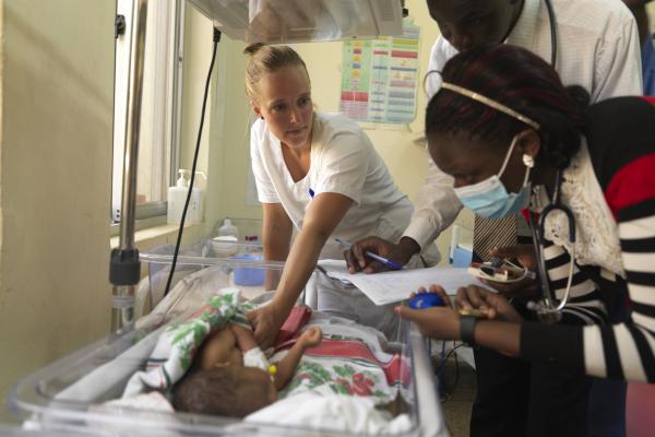 Impossible decisions “I’ve been given a lot of responsibility as there’s no one here who's skilled enough. There's one paediatric doctor, but she’s got so many babies and children to attend to that I end up making treatment plans and making decisions, li Gerieke Zandberg, paediatric nurse, training other nurses in neonatal life-saving skills
